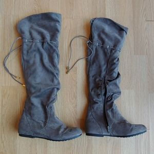 Women's Aldo Boots size 7.5